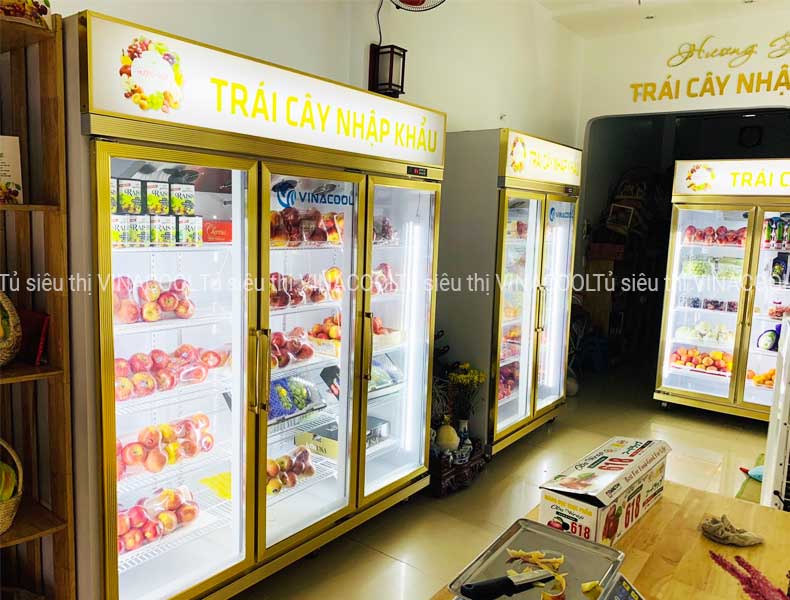 tủ mát 3 cánh viền vàng