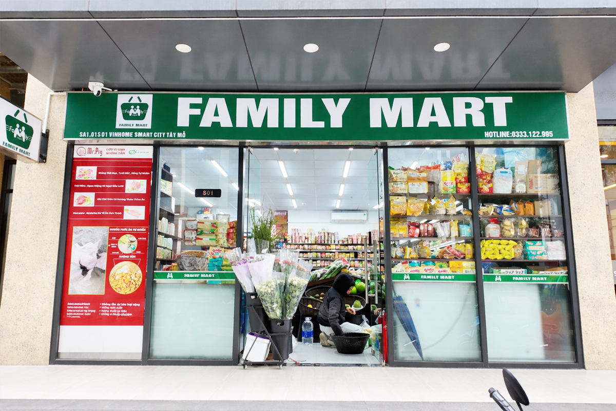 Siêu Thị Family Mart Vinhome Smart City Tây Mỗ